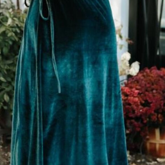 Meghan Velvet Wrap Maxi Dress - Picture 4 of 9